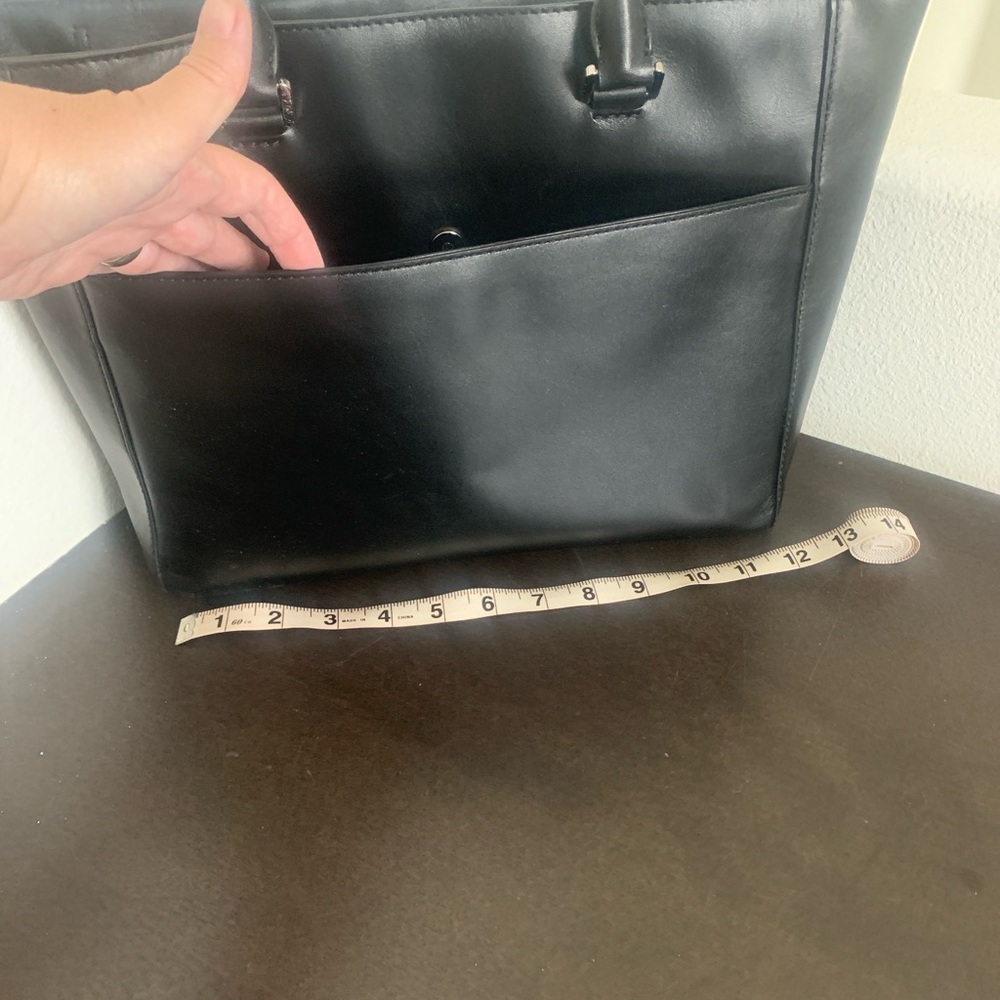 Michael Kors Black Leather and Silver Grid Handbag. - Picture 9 of 15